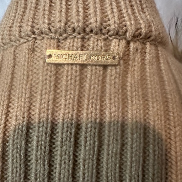 Michael Kors Brown Teddy Jacket with Luxurious Faux Fur - Picture 6 of 6